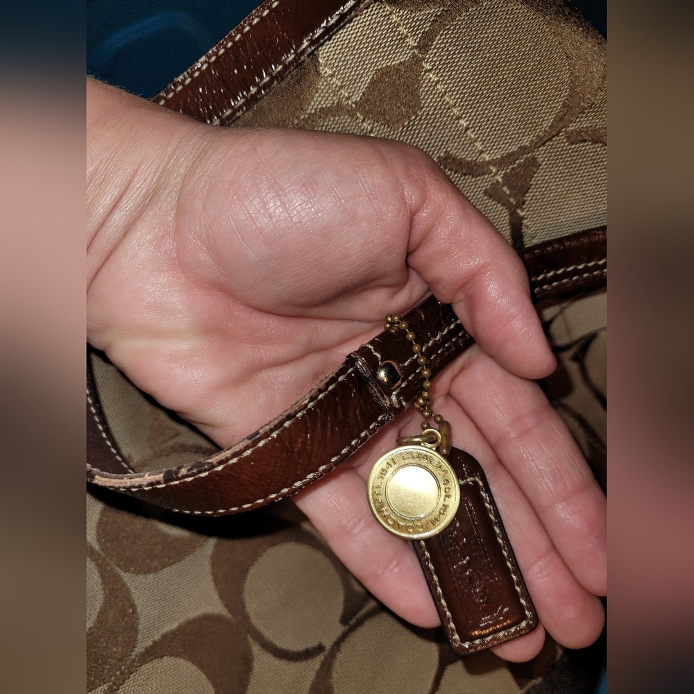 Coach purse - Picture 8 of 12